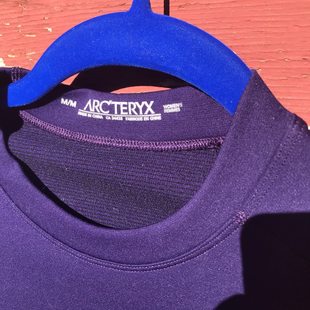 Arc’teryx purple long sleeve shirt
